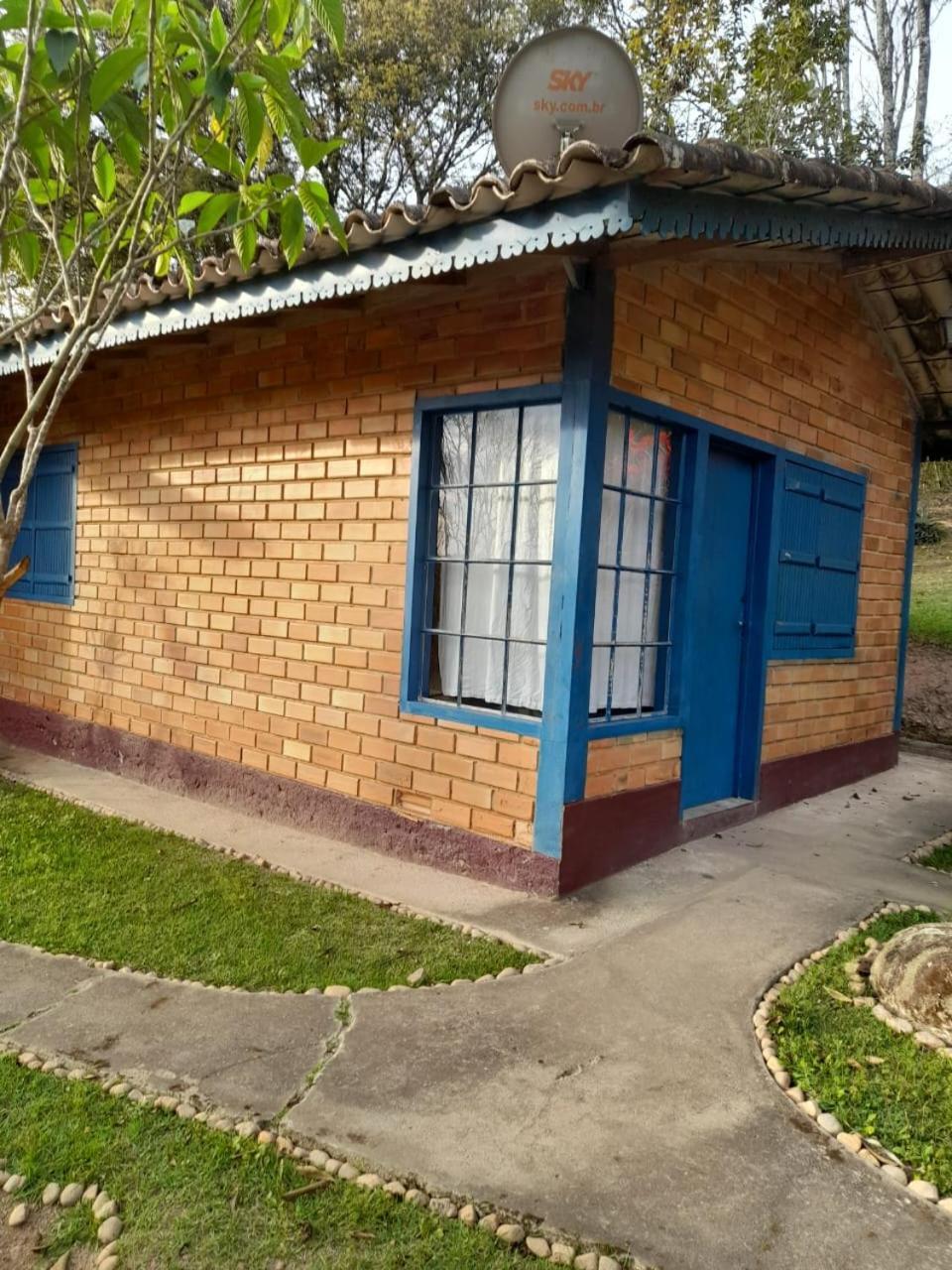Pousada Balneario Cachoeira Do Moinho Belo Vale Esterno foto