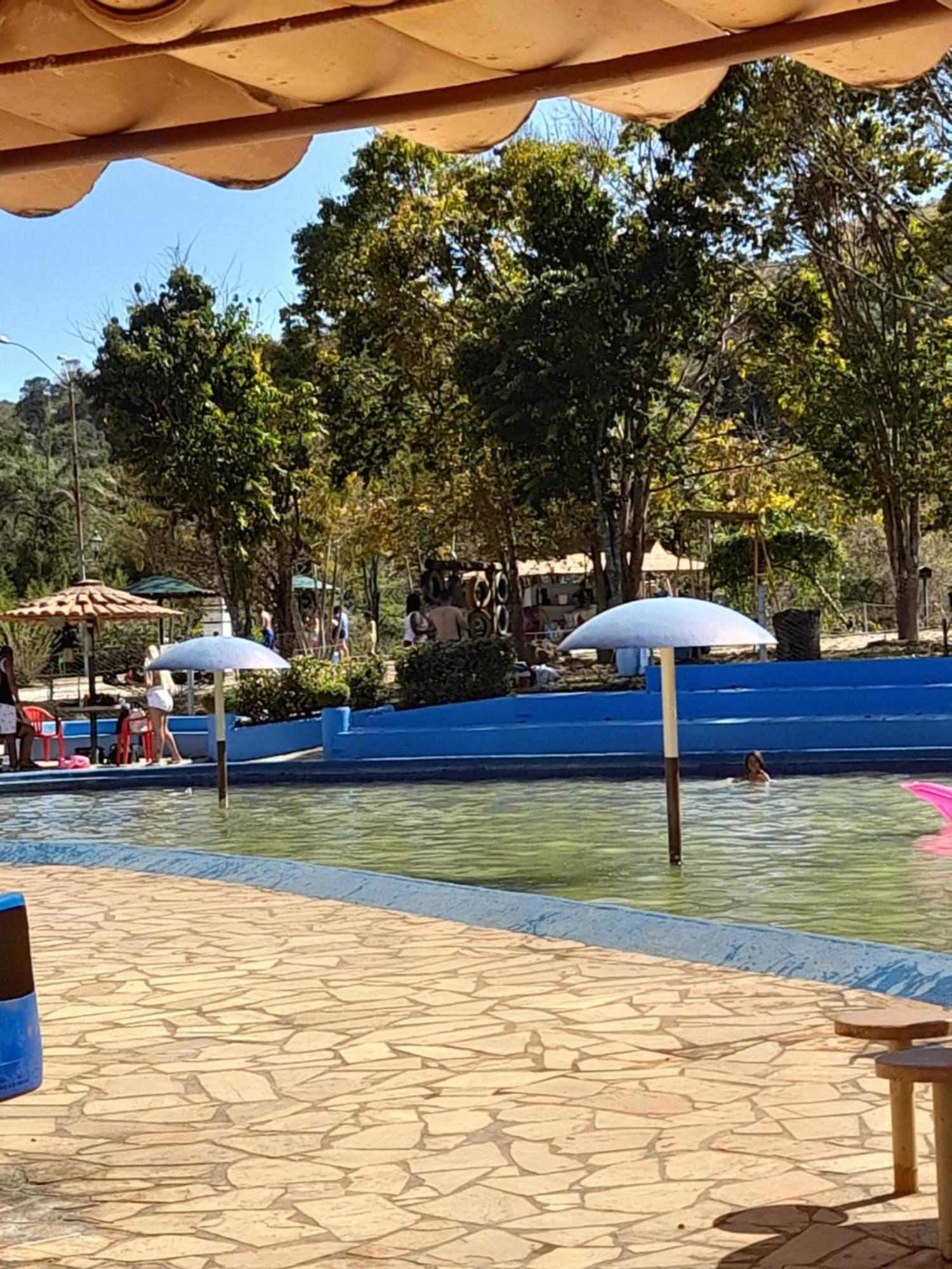 Pousada Balneario Cachoeira Do Moinho Belo Vale Esterno foto